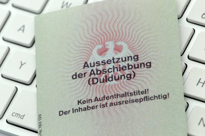 Régularisation des déboutés en Allemagne, un modèle à suivre ? - Vues d'Europe