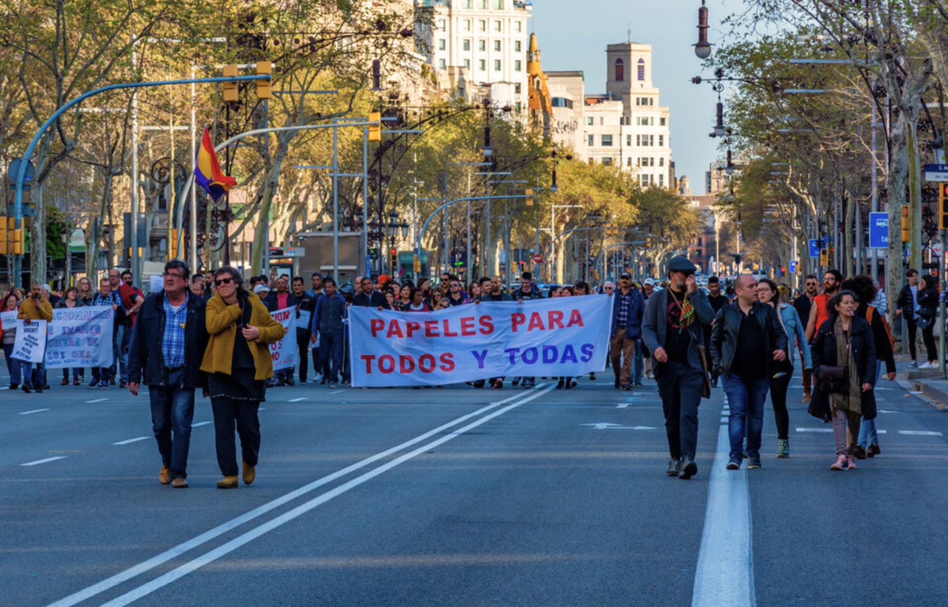 En Espagne, une nouvelle campagne de régularisation à contre-courant du repli européen - Vues d'Europe